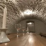 Bed & Breakfast St. Hubertus Etterem Es Panzio