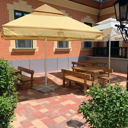 St. Hubertus Etterem Es Panzio