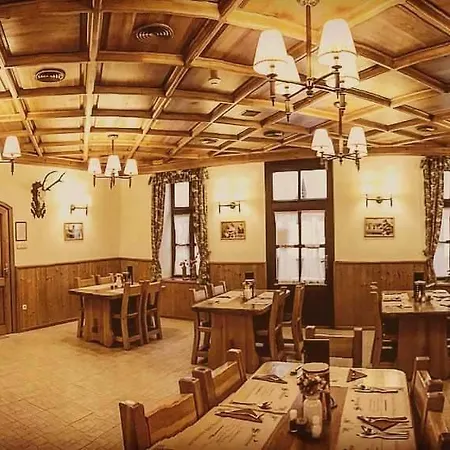 St. Hubertus étterem és Panzió Frühstückspension *