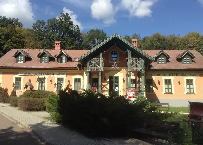 St. Hubertus Etterem Es Panzio *