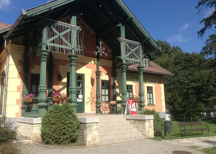 B&B St. Hubertus Etterem Es Panzio