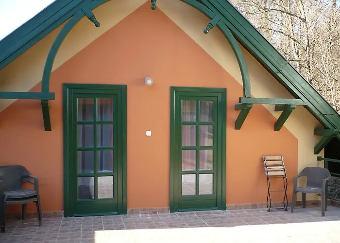 B&B St. Hubertus Etterem Es Panzio *